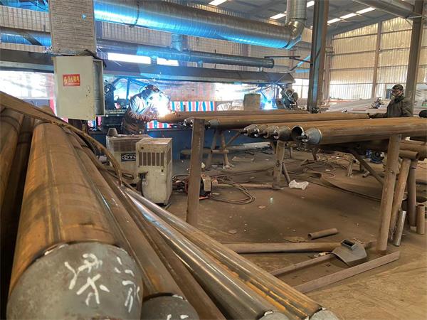 瓦房店体育馆网架加工